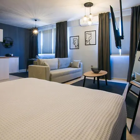 Marizas Luxury #2 * Salonicco